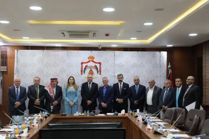 مدار الساعة,مناسبات أردنية,وزير الشؤون السياسية والبرلمانية,عبد المنعم العودات,وزارة الشؤون السياسية والبرلمانية,سيادة القانون