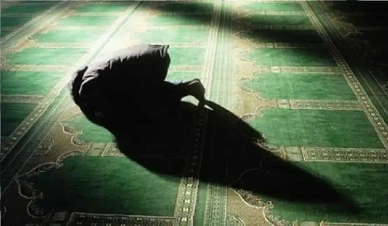 مدار الساعة,شؤون دينية