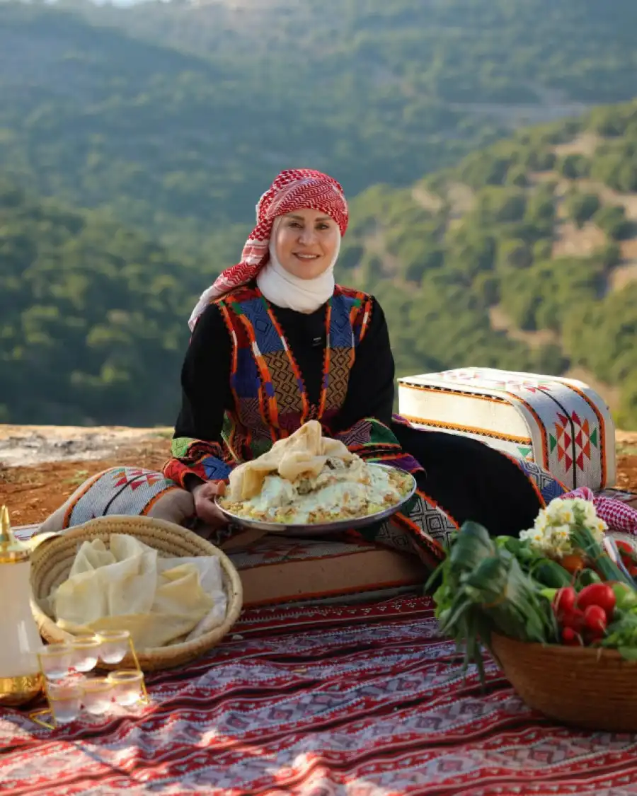 مدار الساعة,مناسبات أردنية,وزارة العمل,وزارة التعليم العالي