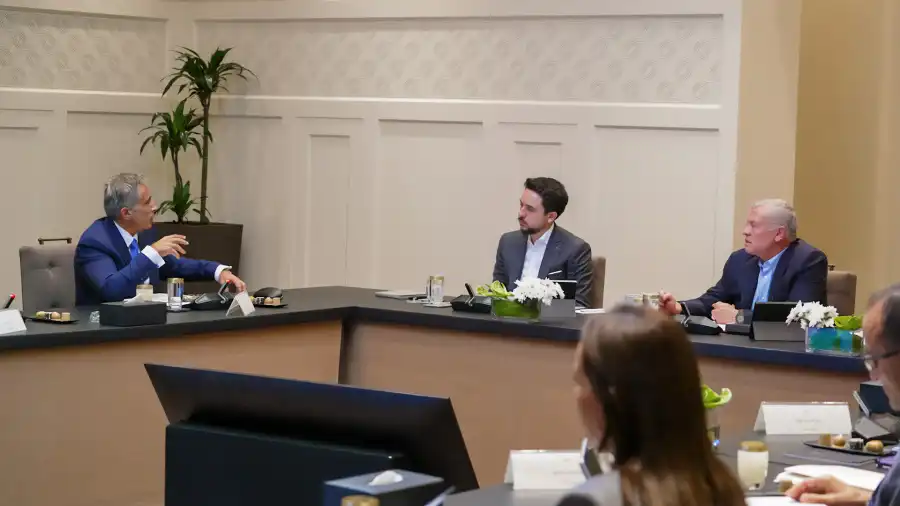 مدار الساعة,أخبار الأردن,اخبار الاردن,الدكتور جعفر حسان,وزيرة التخطيط والتعاون الدولي,زينة طوقان,وزير الاستثمار,ولي العهد,رئيس الوزراء,مهند شحادة,الديوان الملكي الهاشمي,قصر الحسينية