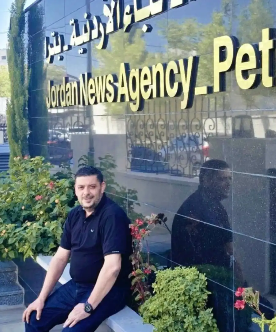 مدار الساعة,مقالات