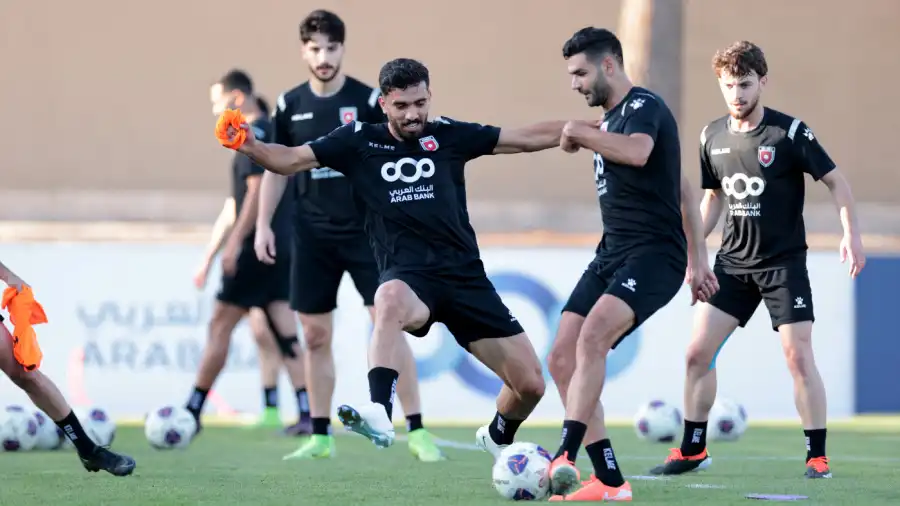 مدار الساعة,أخبار رياضية,ملعب البترا,مدينة الحسين للشباب,المنتخب الوطني,كأس العالم,منتخب النشامى,علي علوان