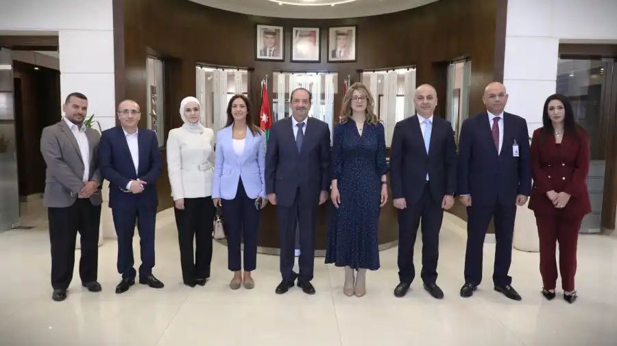 مدار الساعة,أخبار الجامعات الأردنية,الملك عبد الله الثاني,جامعة الشرق الأوسط