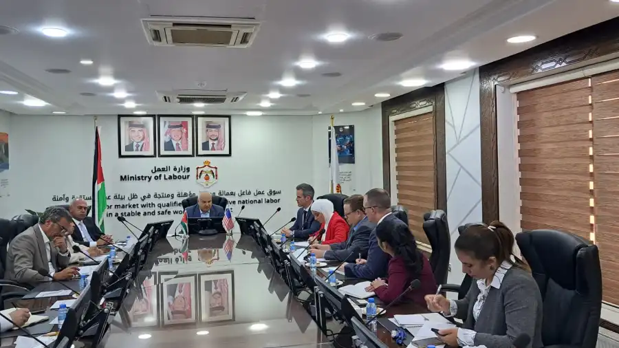 مدار الساعة,أخبار اقتصادية,وزير العمل,خالد البكار,الملك عبدالله الثاني,وزارة العمل