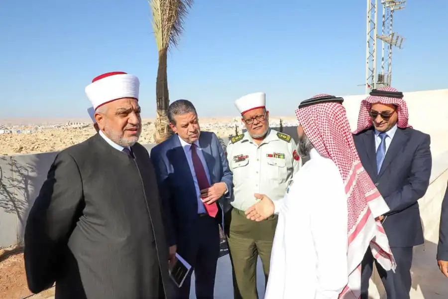 مدار الساعة,أخبار الجامعات الأردنية,وزير الأوقاف والشؤون والمقدسات الإسلامية,الدكتور محمد الخلايلة,الحسن بن طلال,محمد الخلايلة,القوات المسلحة الأردنية,جامعة الزرقاء,القوات المسلحة,الجيش العربي