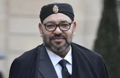 العاهل المغربي يطلق مشاورات مع الأحزاب