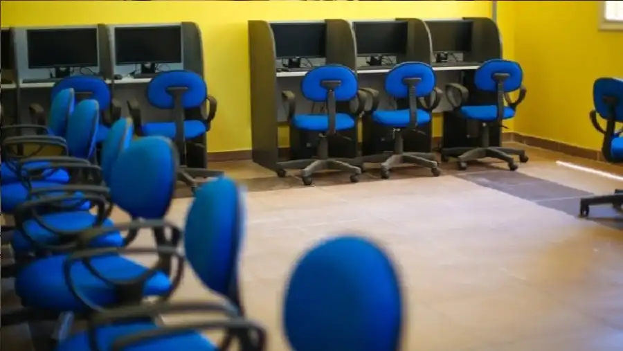 مدار الساعة,أخبار الصحة والأسرة,وزير التربية والتعليم,مواقع التواصل الاجتماعي