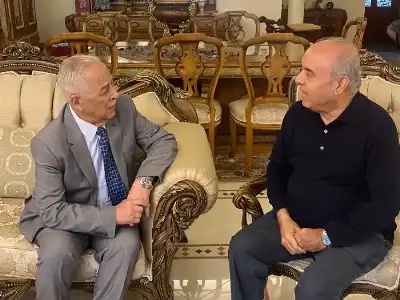 العيسوي ينقل تمنيات الملك وولي العهد