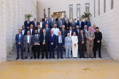 جامعة العقبة للتكنولوجيا تستضيف وفد هيئة