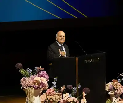 اختتام زيارة عمل للأمير الحسن والأميرة