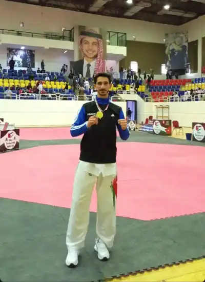 جامعة الزرقاء تحصد الميدالية الذهبية في