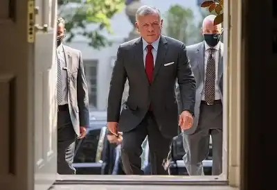 الملك ورئيس وزراء ألبانيا يترأسان جولة