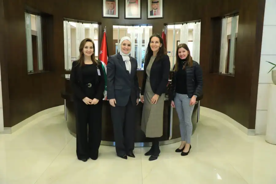 مدار الساعة,أخبار مجلس النواب الأردني,مناسبات أردنية,جامعة الشرق الأوسط