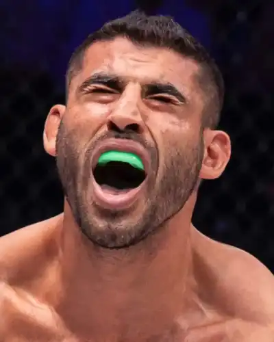 نورس أبزاخ.. خريج من الشرق الأوسط