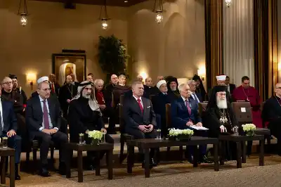 الملك يهنئ المسيحيين في الأردن وفلسطين