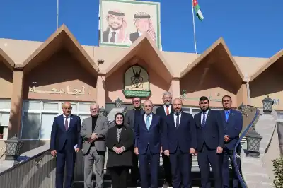 الصفدي من اليرموك: سياستنا الخارجية ثابتة