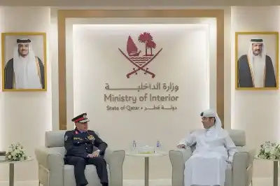 اللواء المعايطة يزور دولة قطر ويلتقي