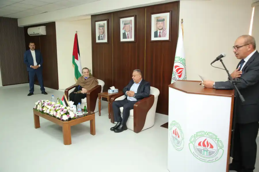 مدار الساعة,أخبار الأردن,اخبار الاردن,أخبار الجامعات الأردنية,الملك عبد الله الثاني,الأمير الحسين بن عبد الله الثاني,الأميرة عالية بنت الحسين,الجامعة الأردنية