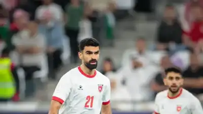 النشمي الرشدان يدرس خيارات احترافية جديدة