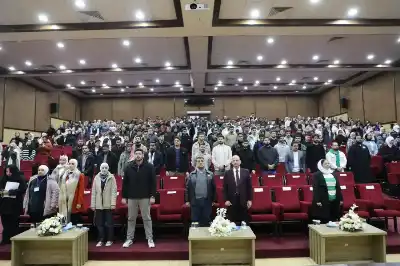 جامعة الزرقاء تنظم نشاط المسرح الشرطي