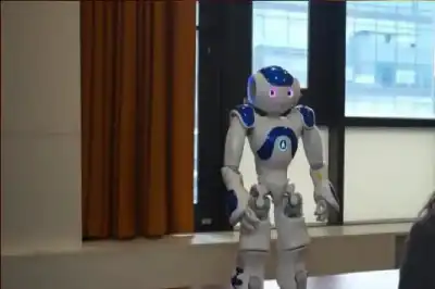 الذكاء الاصطناعي يكسر حواجز الصمت: روبوتات