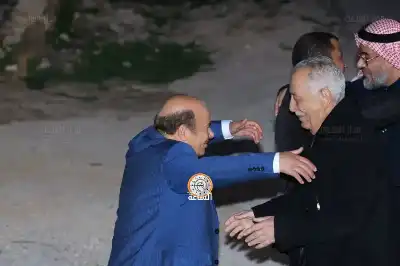 سلم رسالة شفوية إلى الملك من