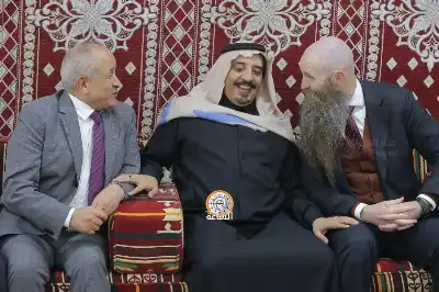 السفير الامريكي جيم هولتسنايدر في دارة