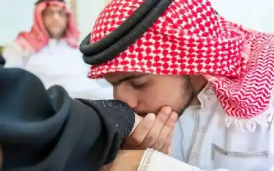 هل يؤثر حب الأم على إخلاص