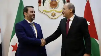 الصفدي والشيباني يبحثان تطورات الاوضاع في