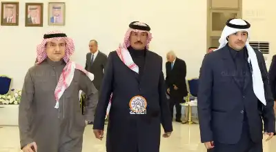 السفير السعودي الأمير منصور على مأدبة