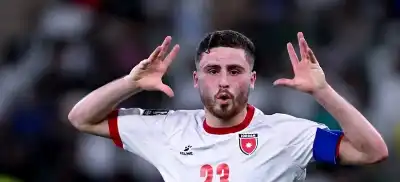 علي العزايزة نجم أردني متوهج يمضي