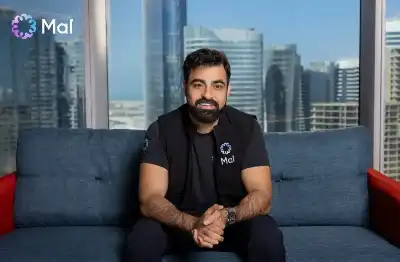 الأردني عبدالله أبو الشيخ يقود Mal