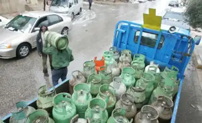 المصفاة: تعبئة 781162 أسطوانة غاز خلال