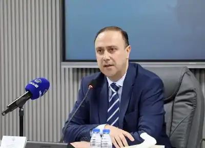 فريحات يكتب: محمد المومني.. هندسة الخطاب