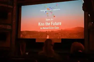 بعد استحواذ نتفليكس على وارنر.. ما