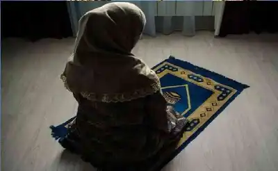 ما بال أقوام يرفعون أبصارهم إلى