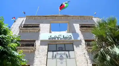 البيئة: انبعاثات مصنع سيراميك في القطرانة