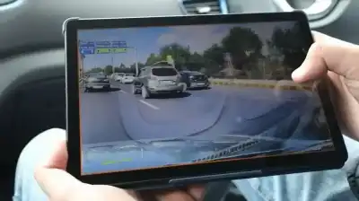 إرسال 6 ملايين رسالة خلوية للحد