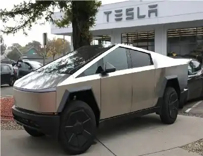 مقابض الموت.. عيوب أبواب تسلا تثير