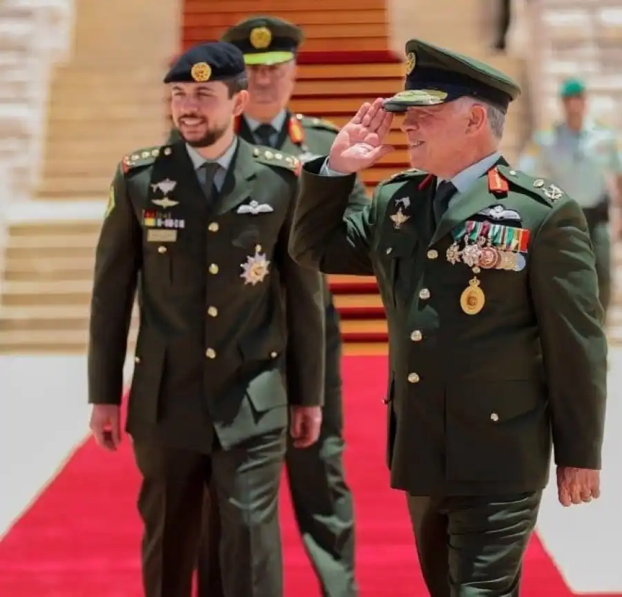 القاسم يكتب: إعادة هيكلة الجيش