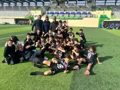 اكاديمية ألفا ليب تفوز بلقب بطولة