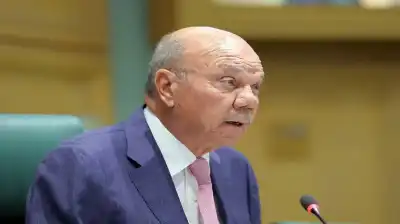 الفايز: رسالة الملك للجيش تعكس قراءة