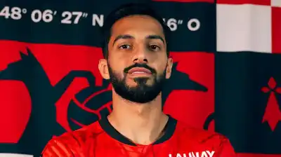 هل يلعب النشمي التعمري في نيوكاسل