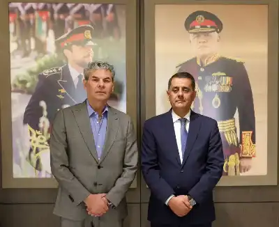 الغويري والطراونة يستقيلان من حزب عزم