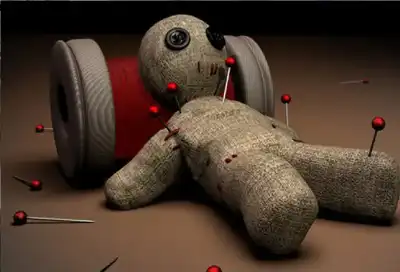 حكم فضح وتصوير من يتعامل بالسحر