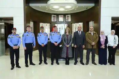 الشرق الأوسط تستقبل آمر أكاديمية الشرطة