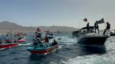 العقبة: مسيرة للقوارب احتفالا بعيد ميلاد