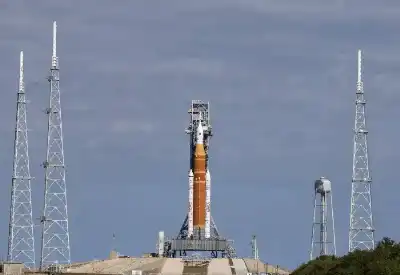 البرد القارص يؤجل أول رحلة مأهولة