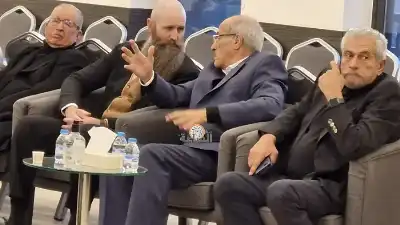 السفير الامريكي جيم هولتسنايدر يعزي عشيرة