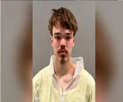 جريمة فيس بوك ماركت بليس.. مراهق